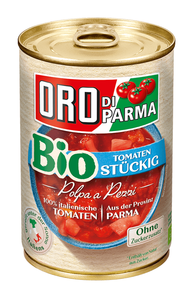Chopped organic tomatoes from ORO di Parma in a 425ml can.