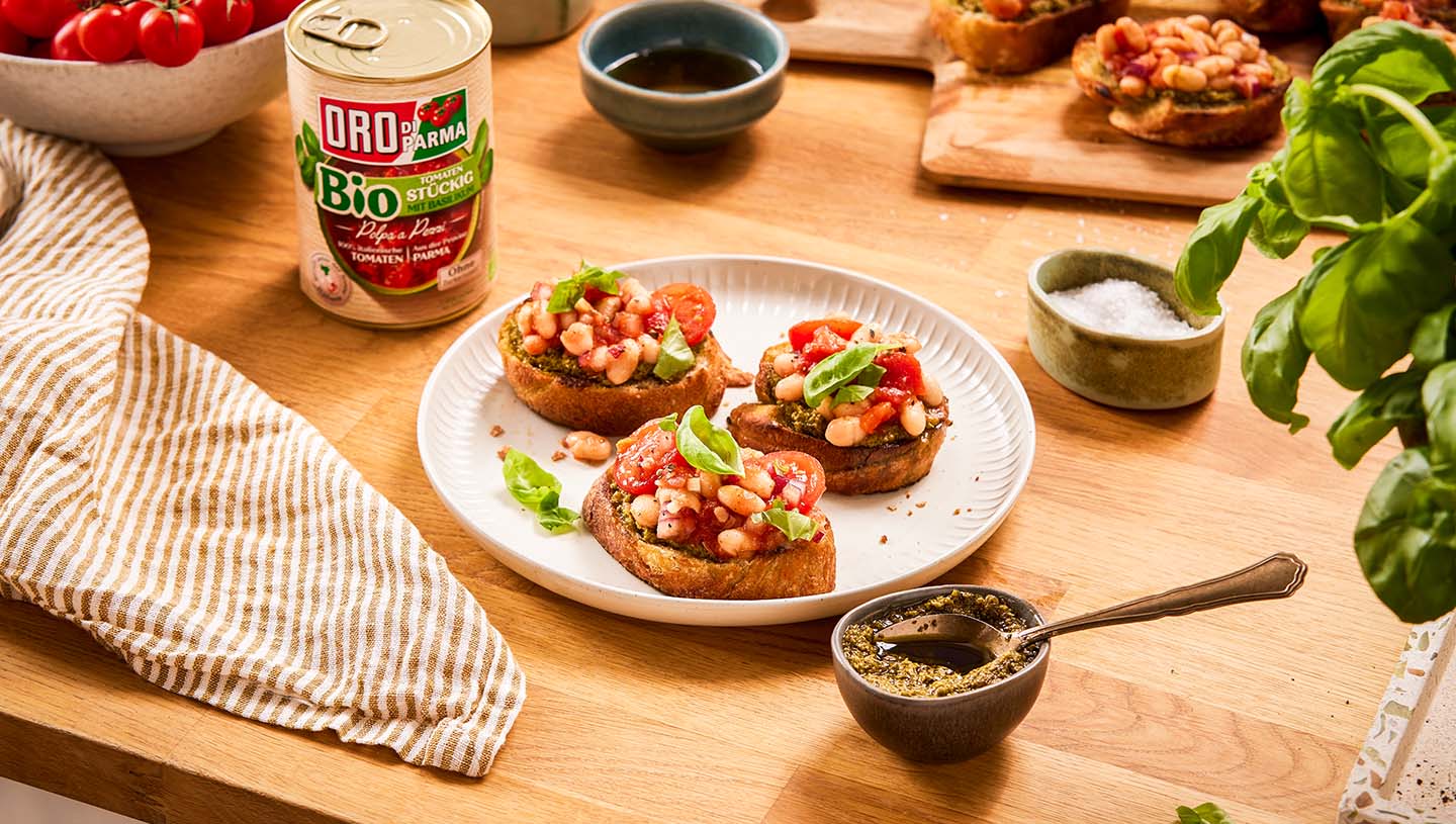 Bohnensalat auf Ciabatta al pesto verde